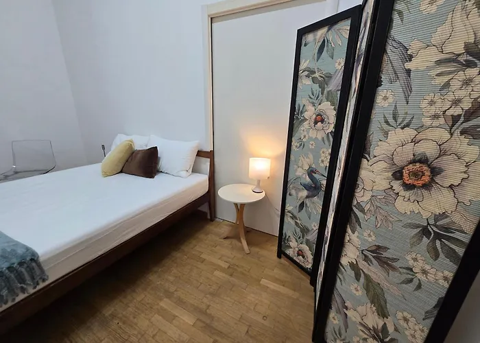 Madama Bed & Breakfast *