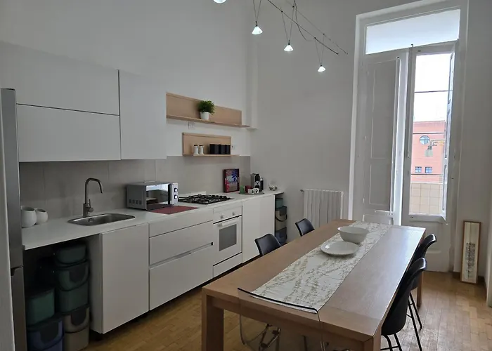 Madama Bed & Breakfast *