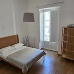 Madama