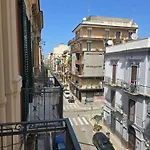 Madama Bari