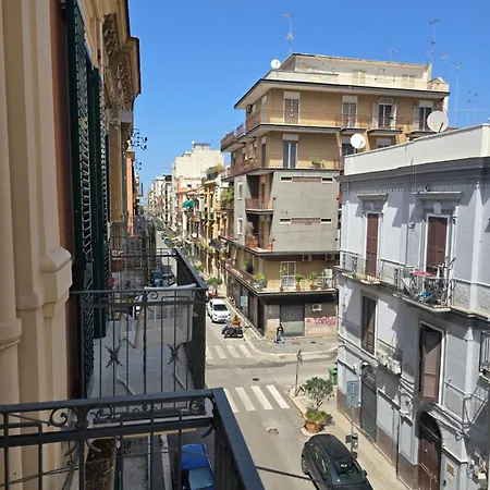 Madama Bari