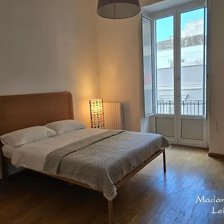 فندق مبيت وإفطار Madama باري